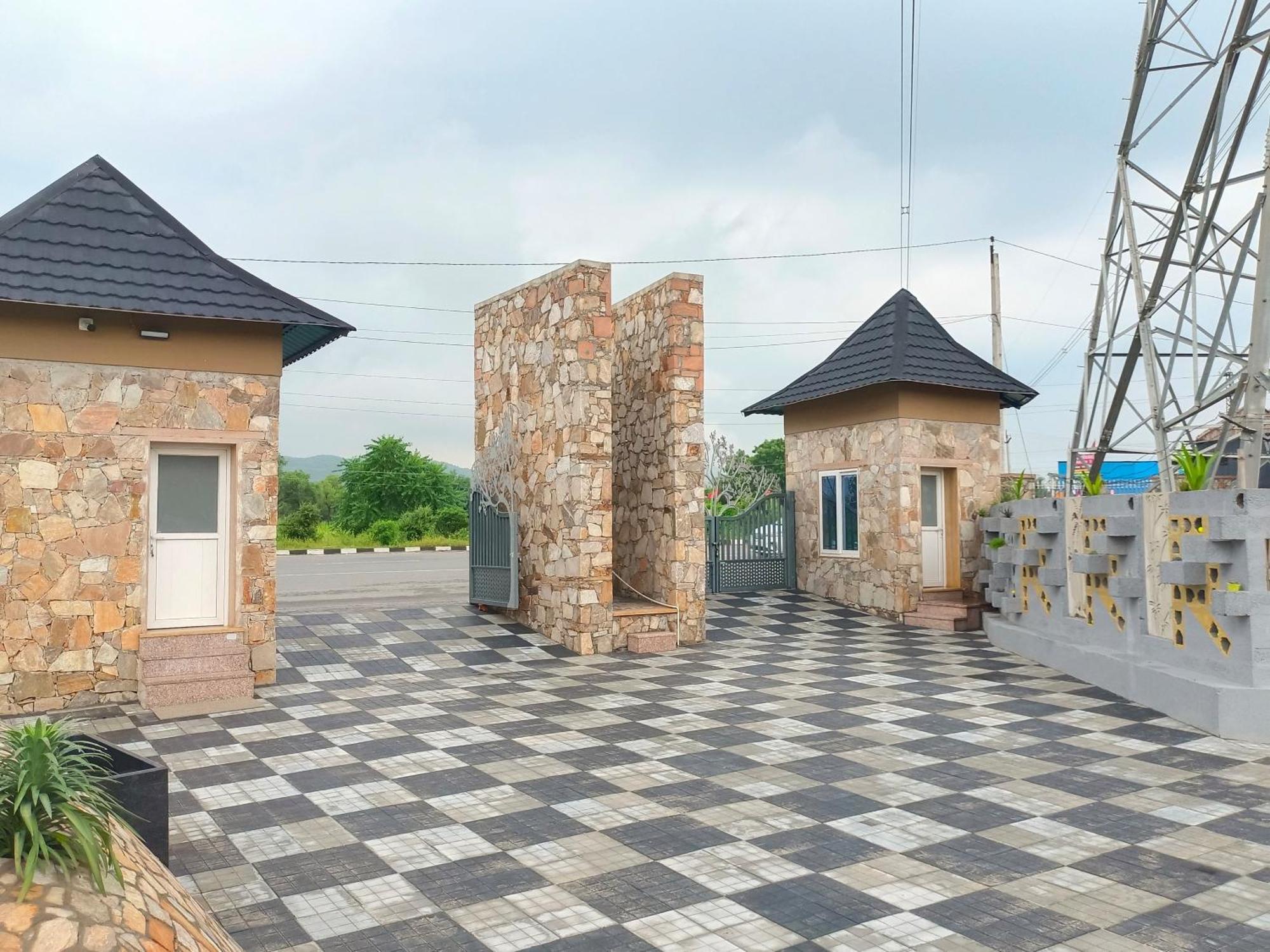 Royal Rajasthan Resort Sikar Ngoại thất bức ảnh